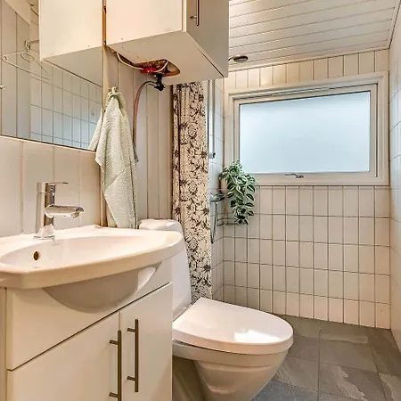 C11762-hemmet-kosigvaenget-52 Falen